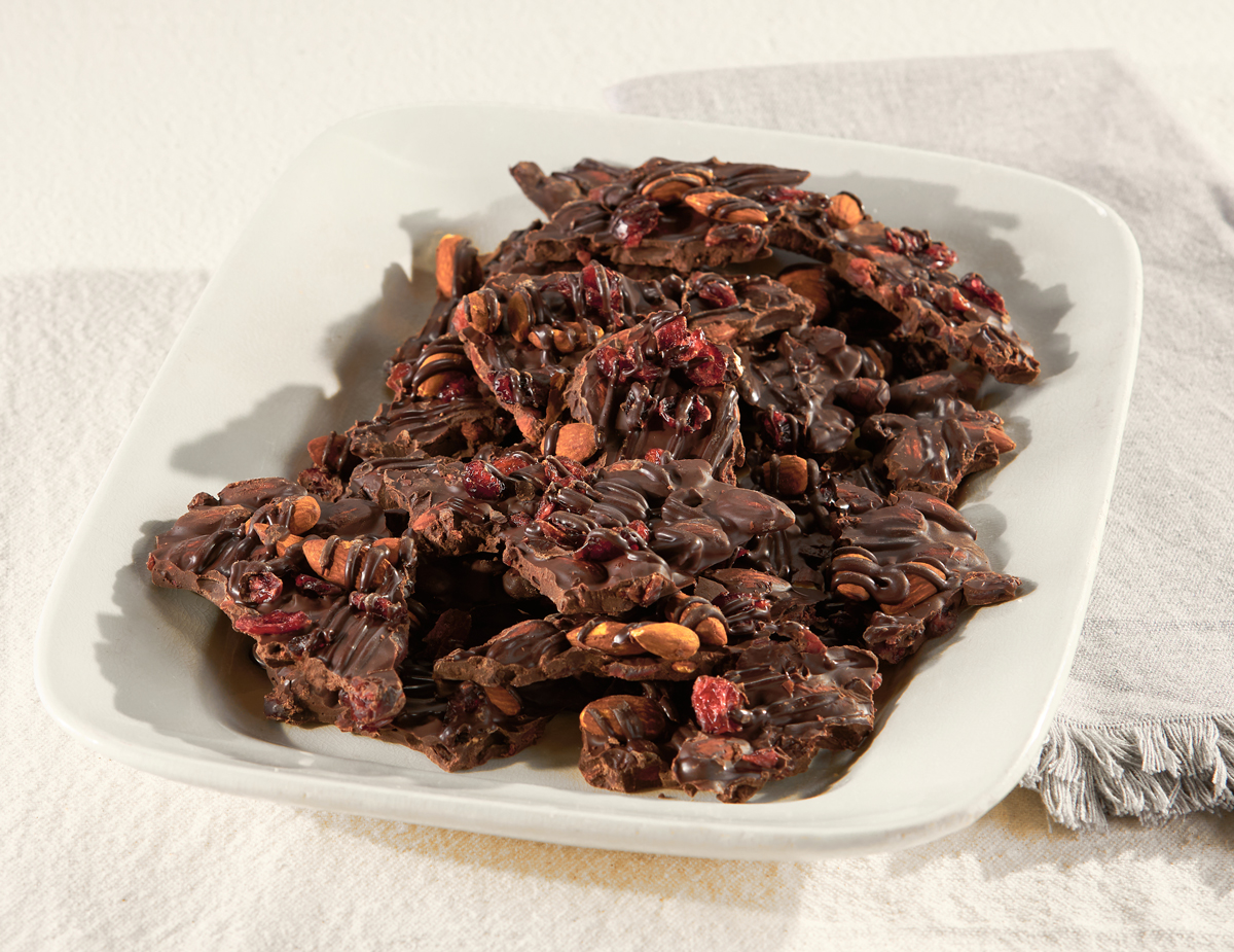 Cranberry-Almond-Chocolate-Bark