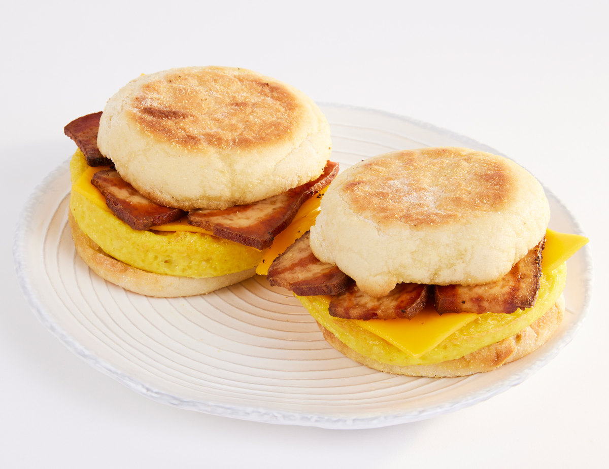 Vegan Bakon Egg Muffin