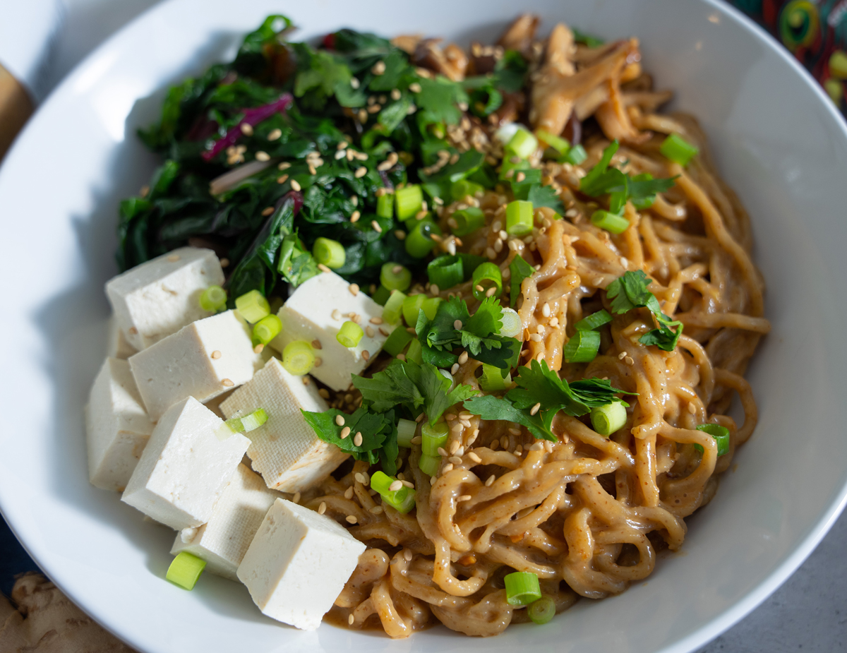 WazWu Almond Cashew Sauce Noodles